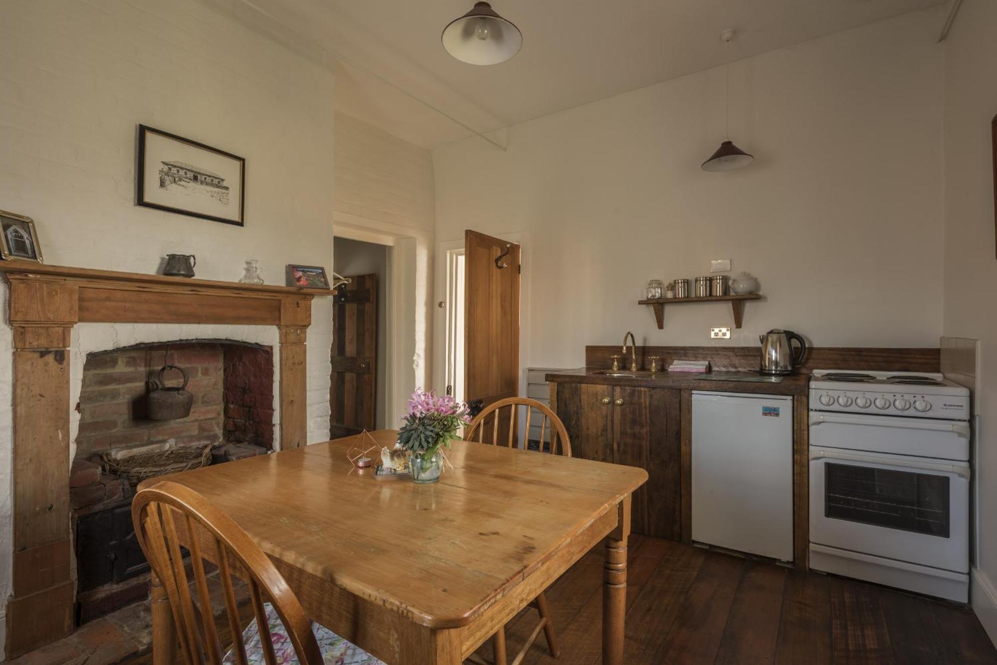 Woolmers Estate Longford ภายนอก รูปภาพ