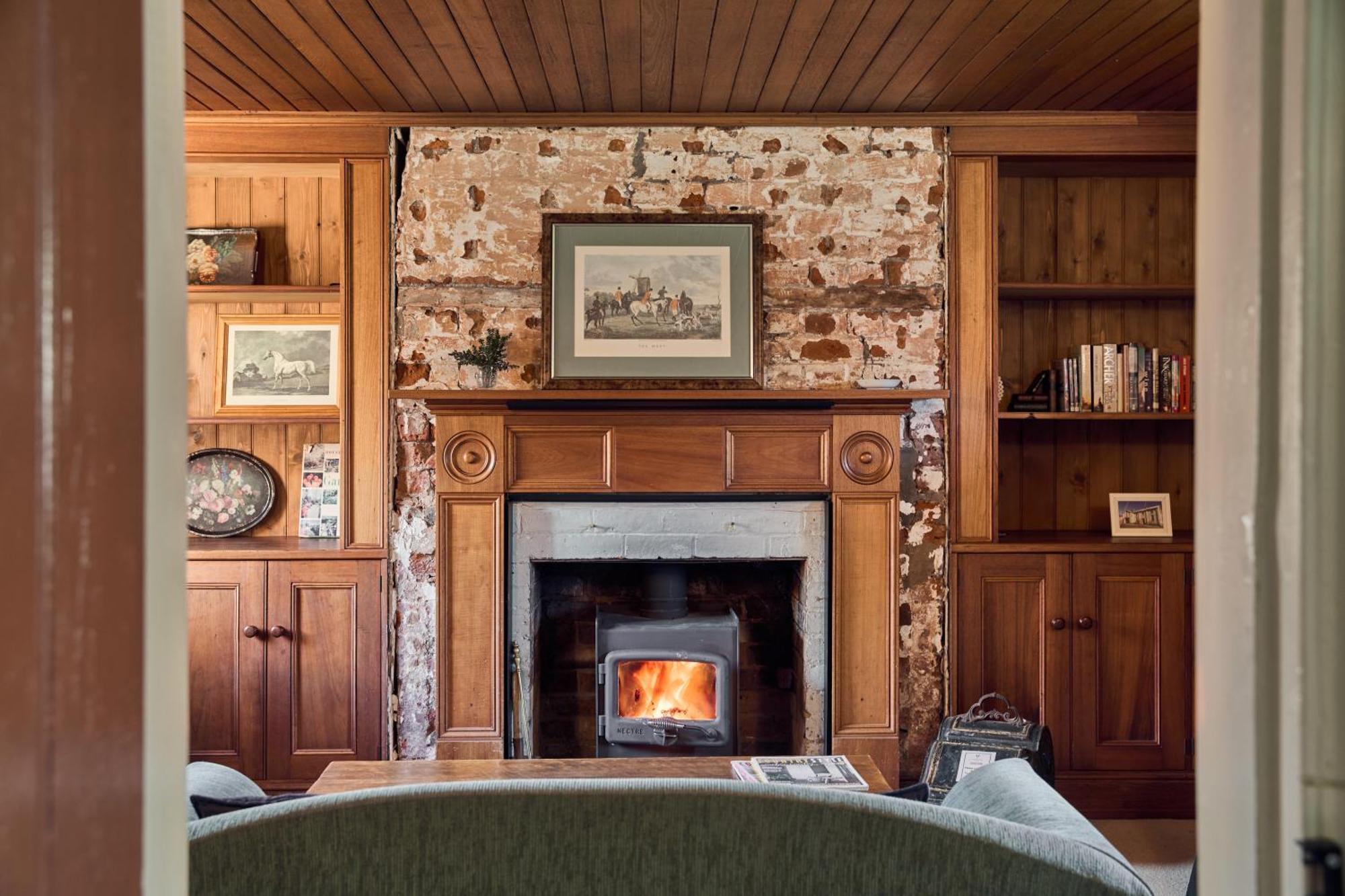 Woolmers Estate Longford ภายนอก รูปภาพ